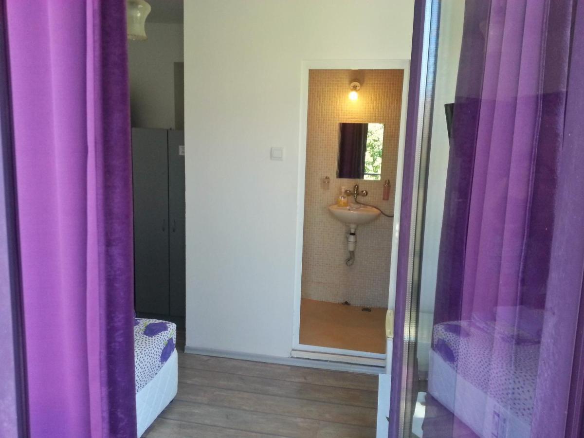 Guest House Bedrock Belogradtschik Exterior foto