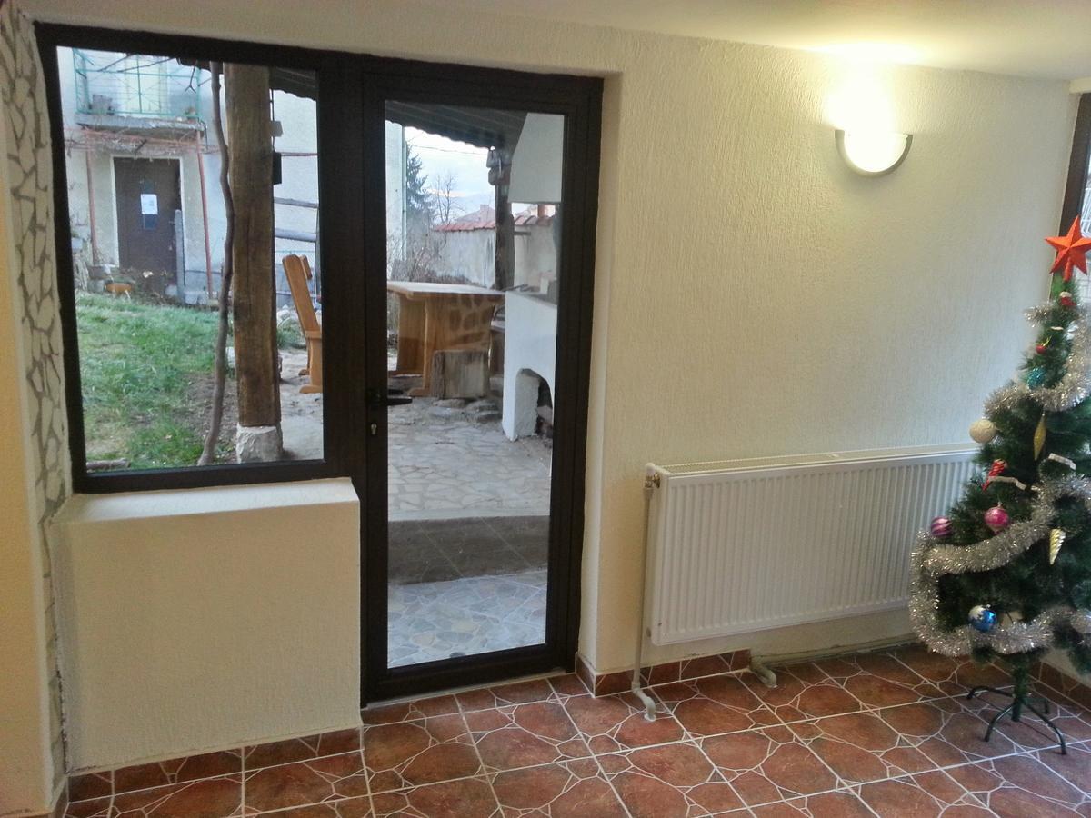 Guest House Bedrock Belogradtschik Exterior foto