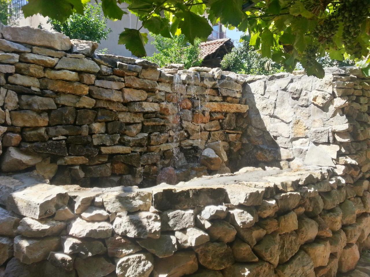 Guest House Bedrock Belogradtschik Exterior foto